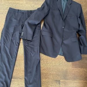 Hickey Freeman Boys suit